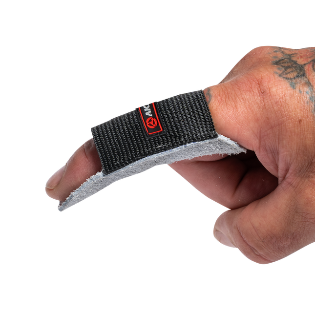 Akios Fishing Casting Finger Thumb Bobz Casting Stall - 2 per Pack