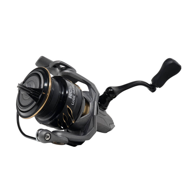HTO Lure Game Fixed Spool Fishing Reel | 4000 Size | 5+1 BB