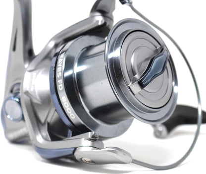 Silstar Waves FD8000 Fixed Spool Sea Fishing Reel plus spare graphite spool